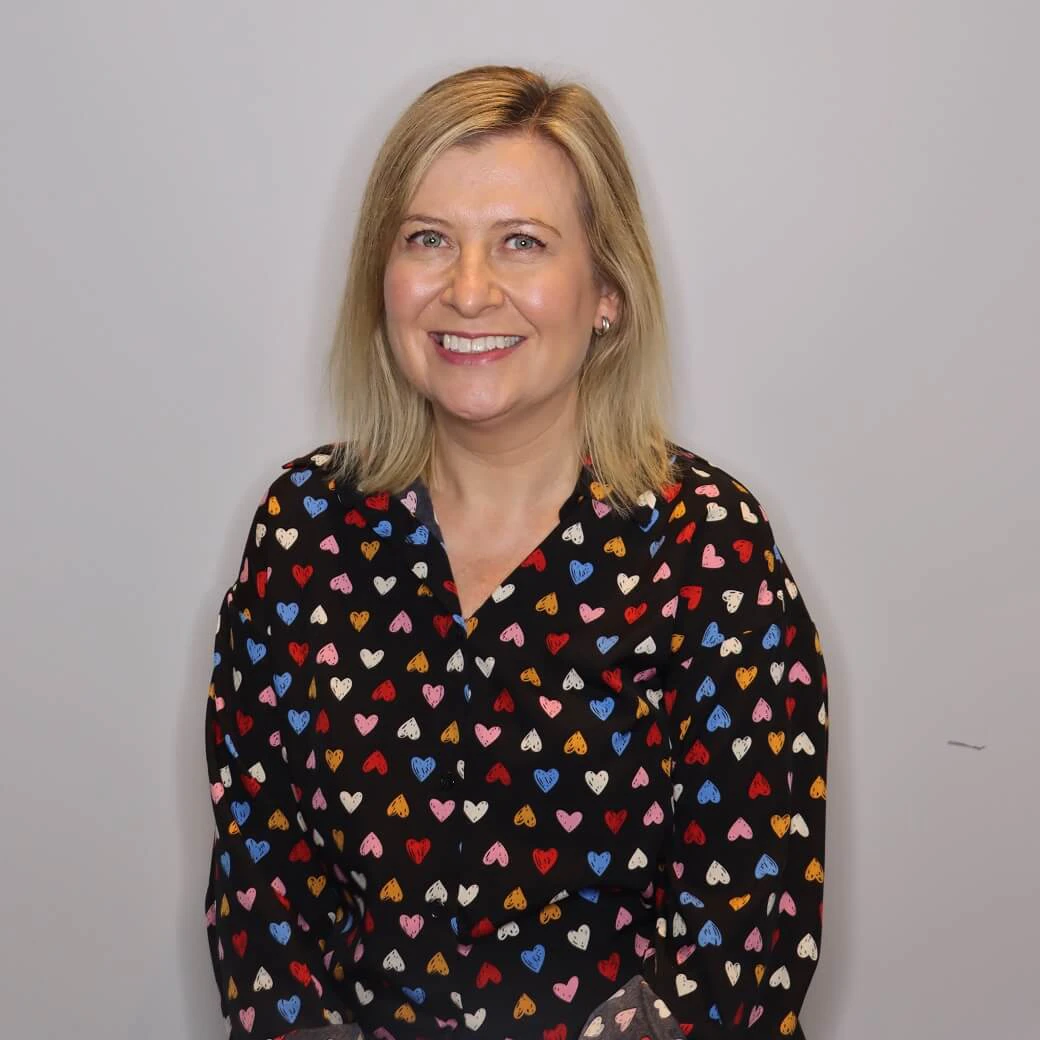 Claire Francis